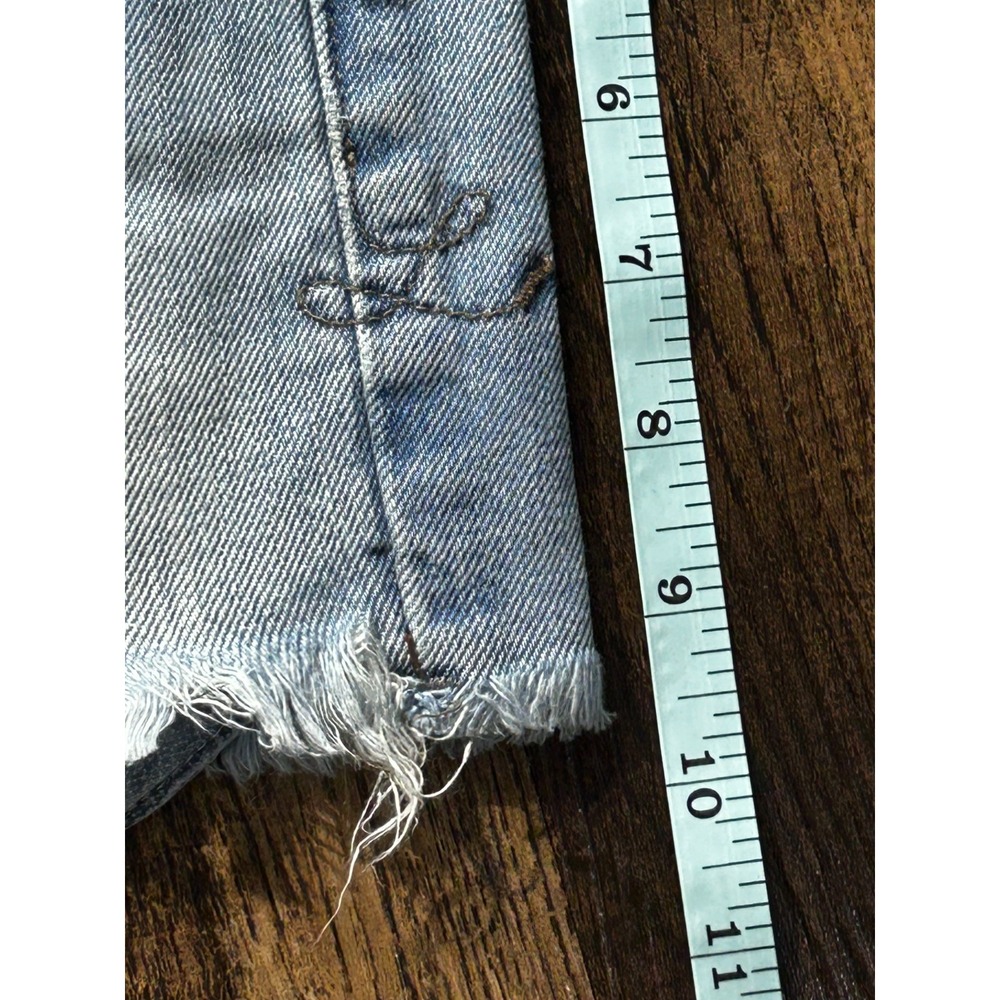 Level 99 Cut-off Jean Shorts Womens 27 Blue Denim Distressed Medium Wash Comfort - Picture 5 of 13